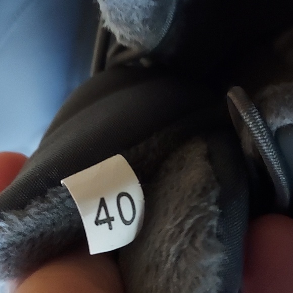 Unisex Hike Footwear Boot - Picture 12 of 13